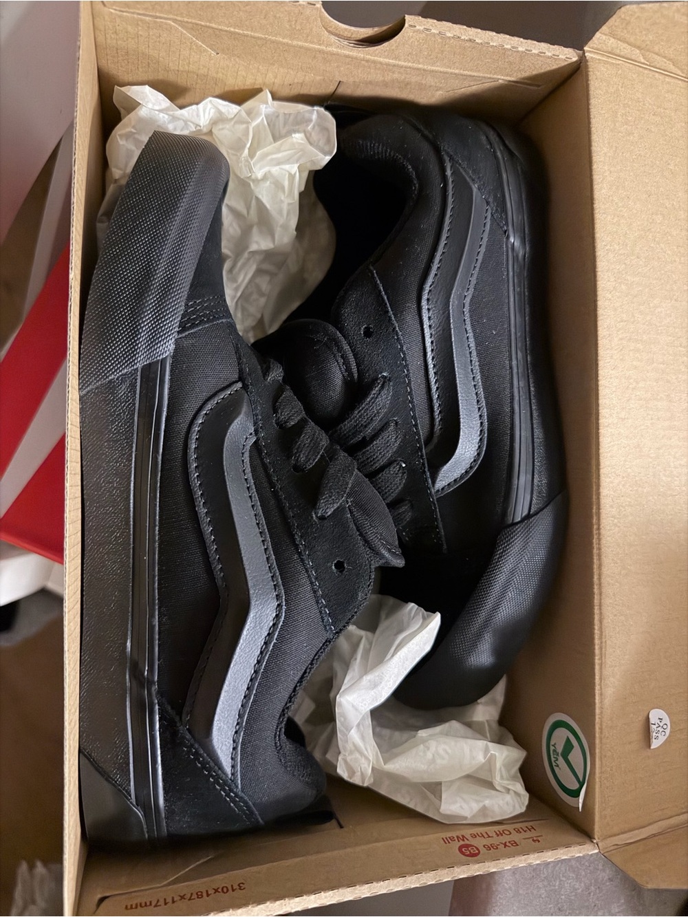 Vans Knu Skool